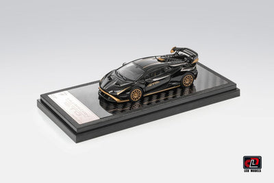 Lamborghini Huracan STO, 1:64 Scale (White)