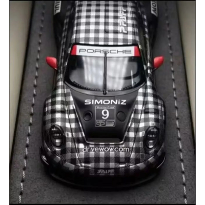 Porsche 911 GT3 R Black & White Checkered by RACELUXE MODEL – 1:64 scale, view 2