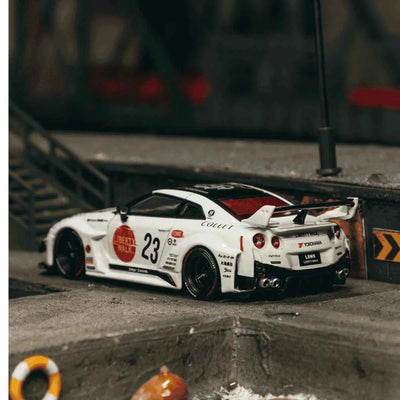 *PRE-ORDER* LB-Silhouette Works GT NISSAN 35GT-RR, 1:64 Scale (White)