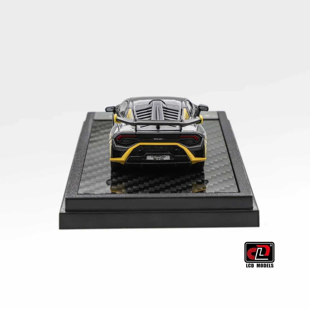Lamborghini Huracan STO Foshan APA XPO Special Package 2025, 1:64 Scale (Silver Grey) - LCD Models