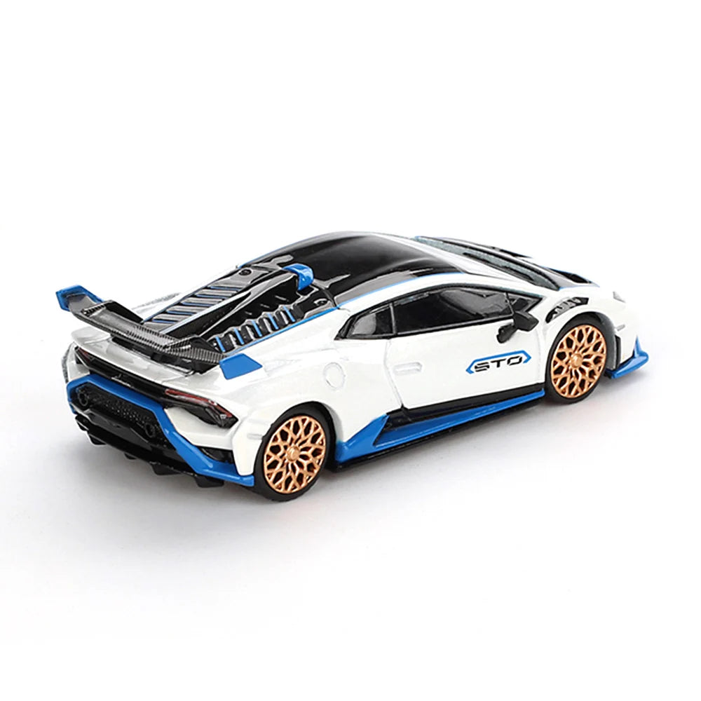 MINI GT: Lamborghini Huracán STO "Bianco Asopo" 1:64 Scale Diecast Model