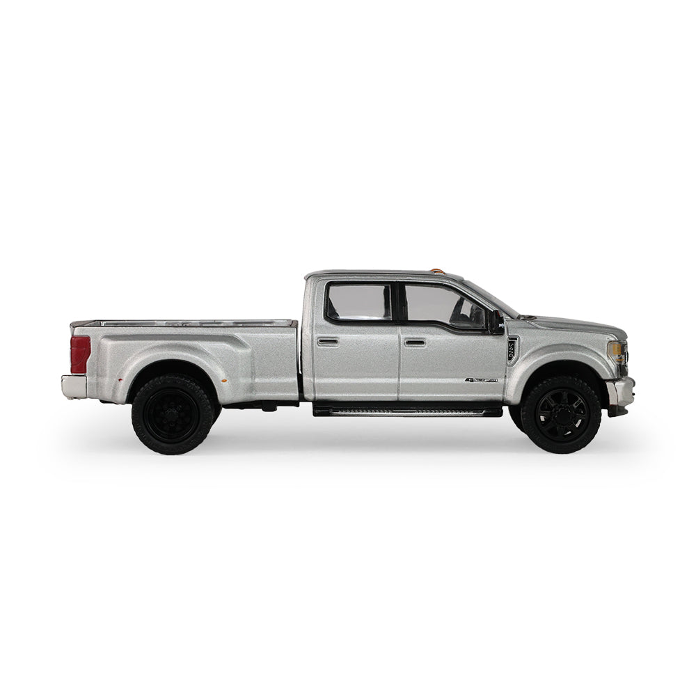 Auto Mall Series 8 - 2022 Ford F-450 Super Duty, 1:64 Scale (Iconic Silver) by GreenLight - 1:64 scale, view 6