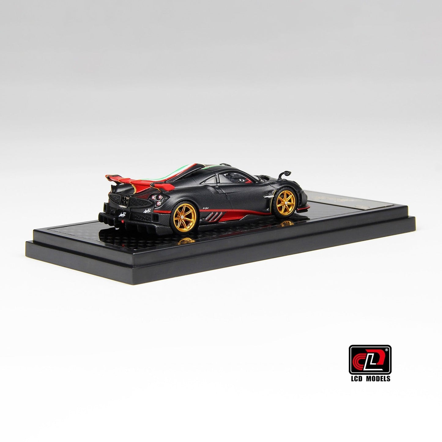 Pagani Imola Coupe 1:64