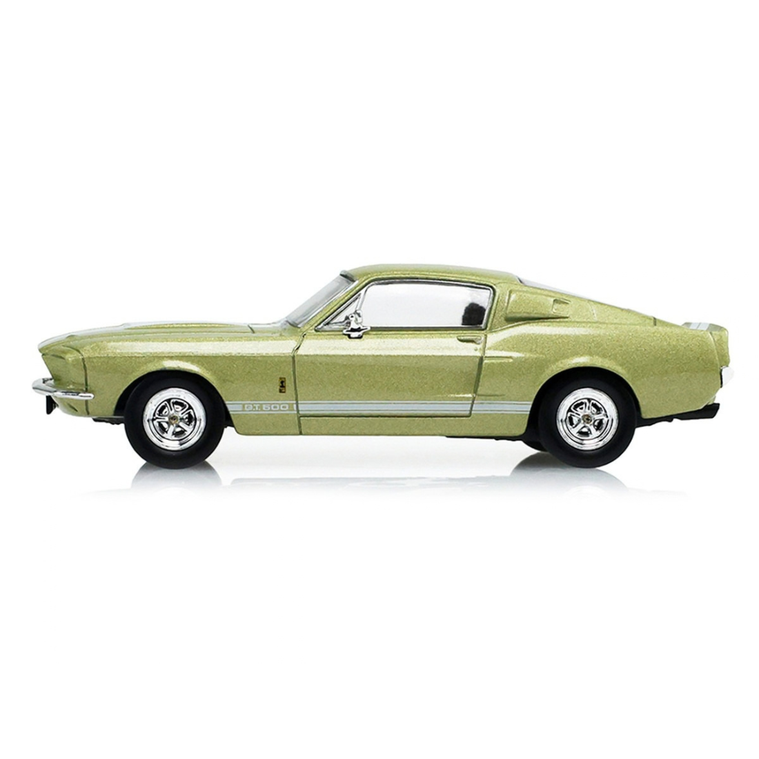 The Mustang Stampede Series 2 - 1967 Ford Shelby GT500 - Lime Gold, 1:64 Scale by GreenLight - 1:64 scale, view 3