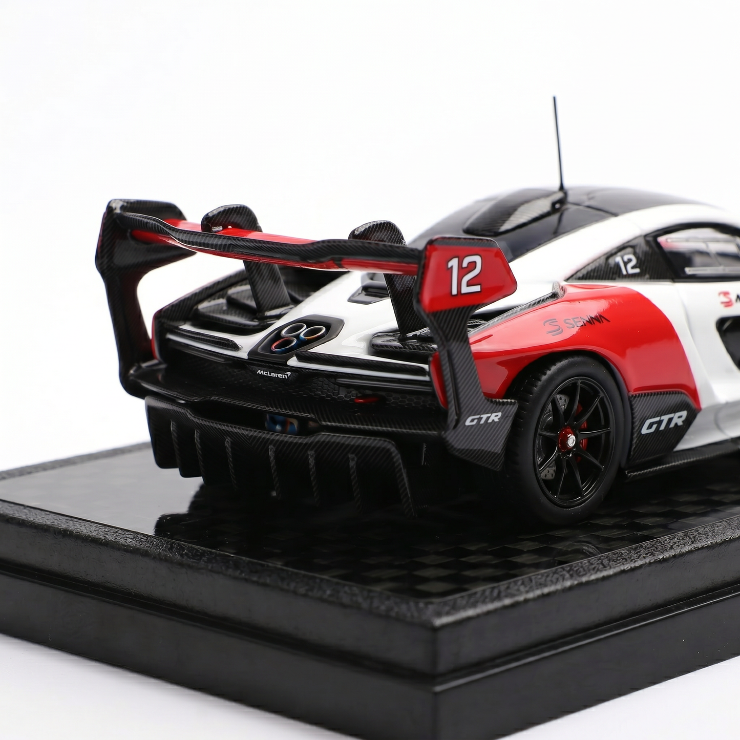 1:64 McLaren Senna GTR - 1:64