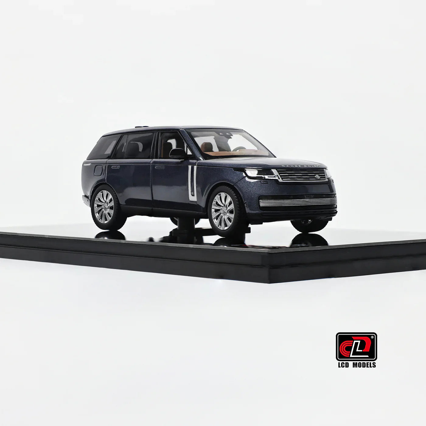 LCD Land Rover Range Rover SV Serenity Blue 1:43 Scale Diecast Model