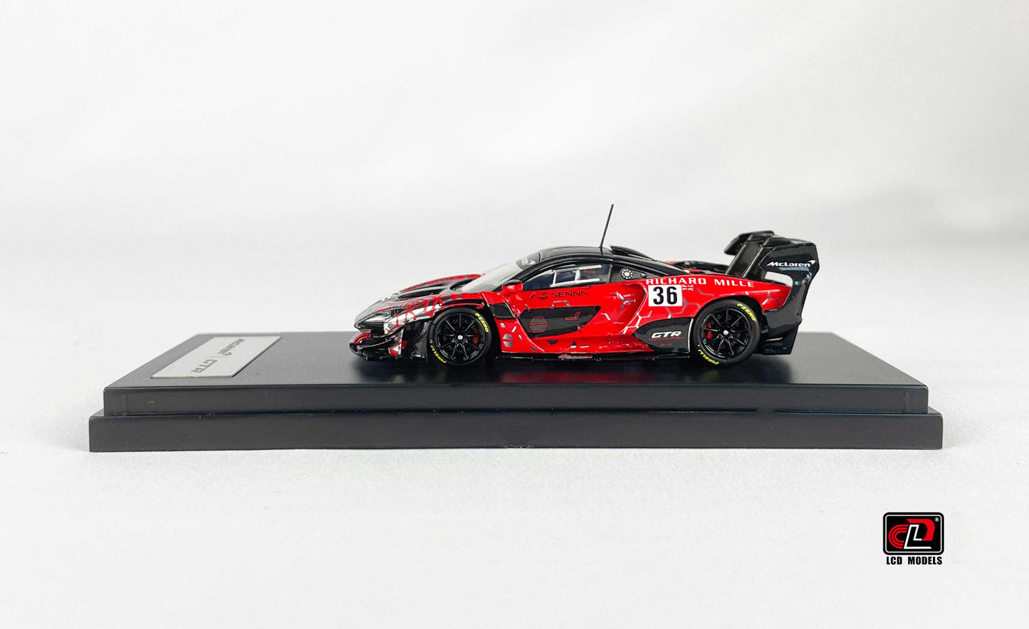 1:64 McLaren Senna GTR - 1:64