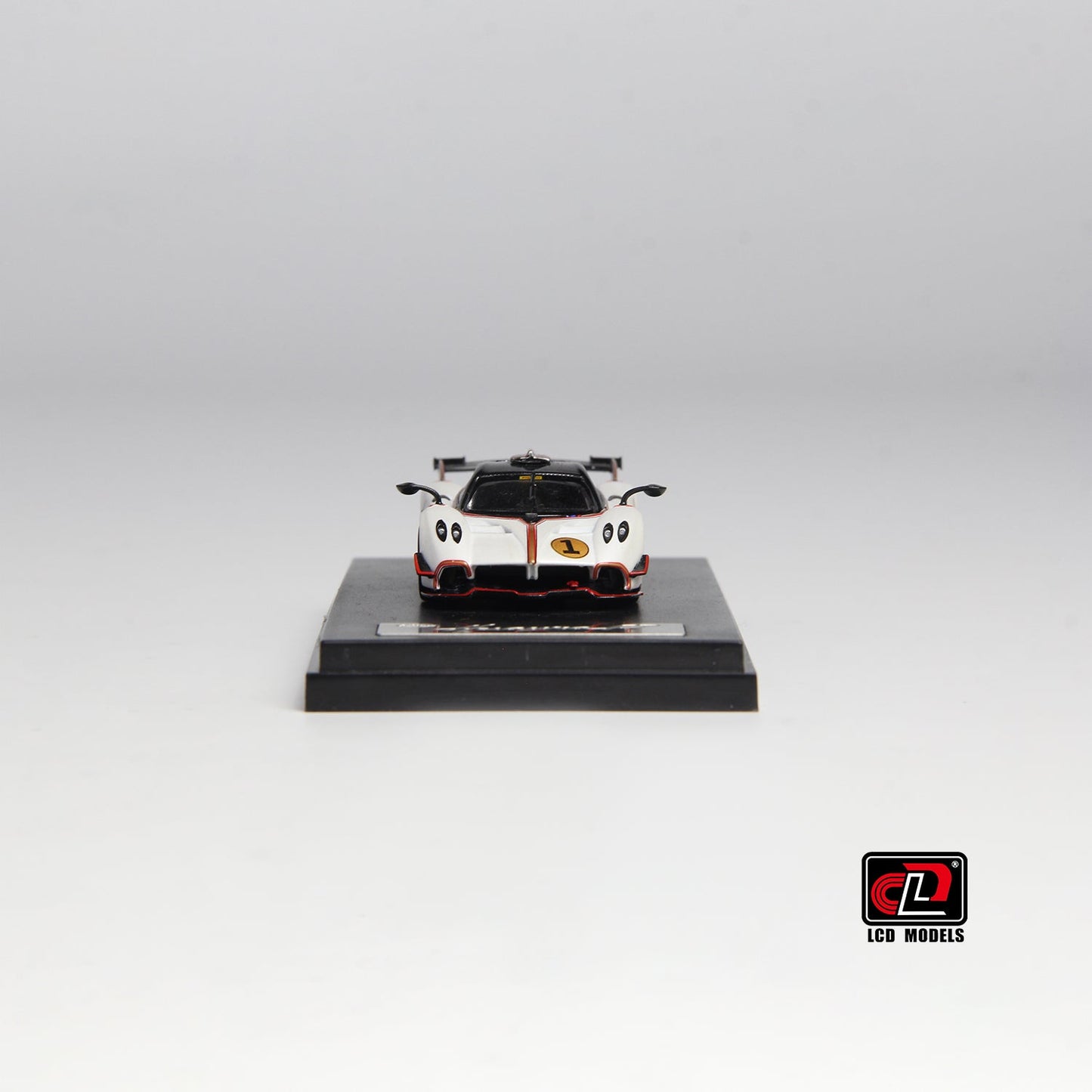 1:64 Pagani HuayraR