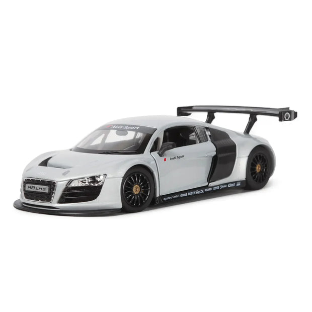 Rastar Audi R8 Silver 1:24 Scale Diecast Model