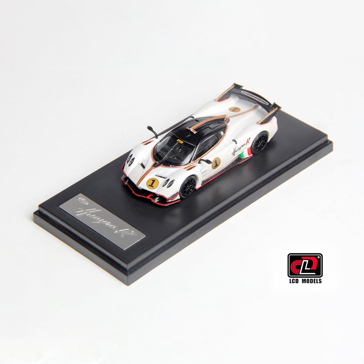 1:64 Pagani HuayraR