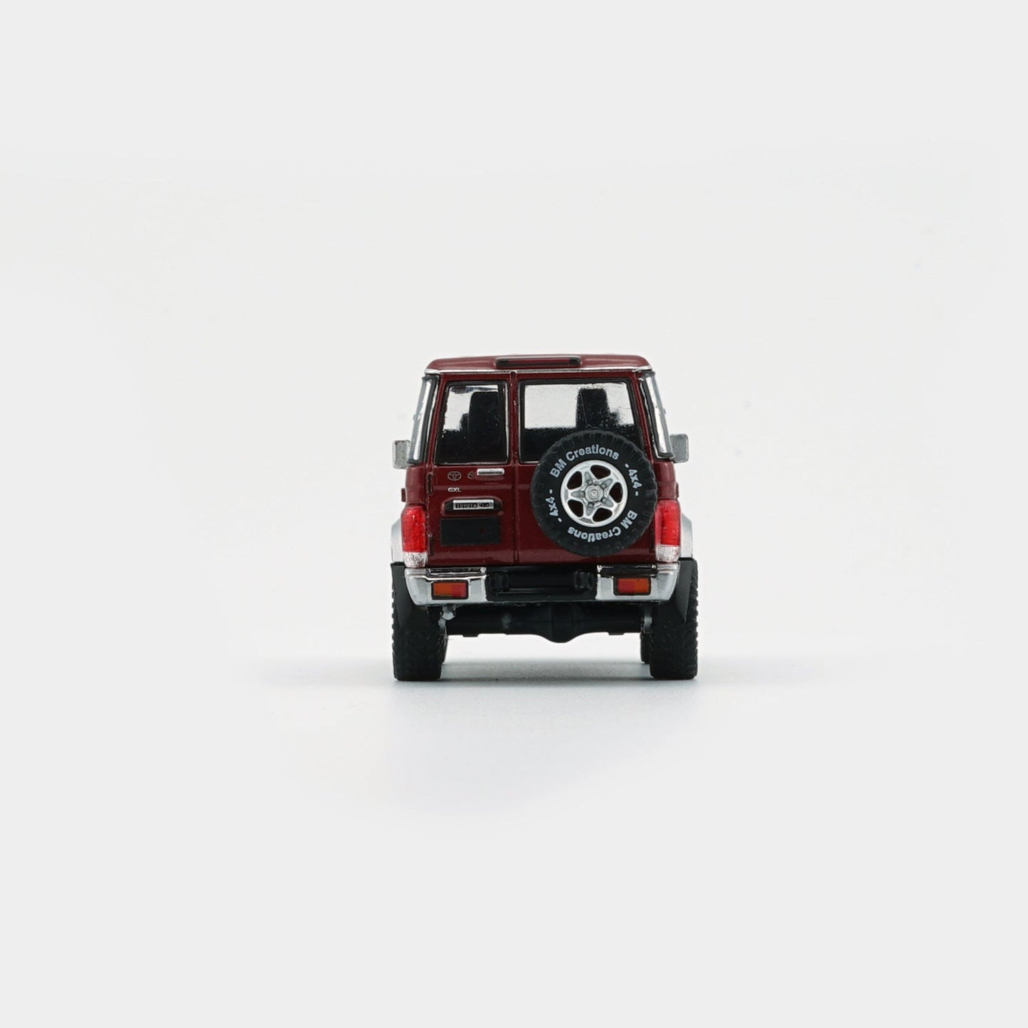 BMC 1:64 Toyota Land Cruiser LC76 – Dark Red (LHD)