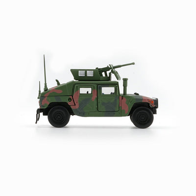 BMC 1:64 Humvee 4-CT – Woodland Camo with Stand Plate