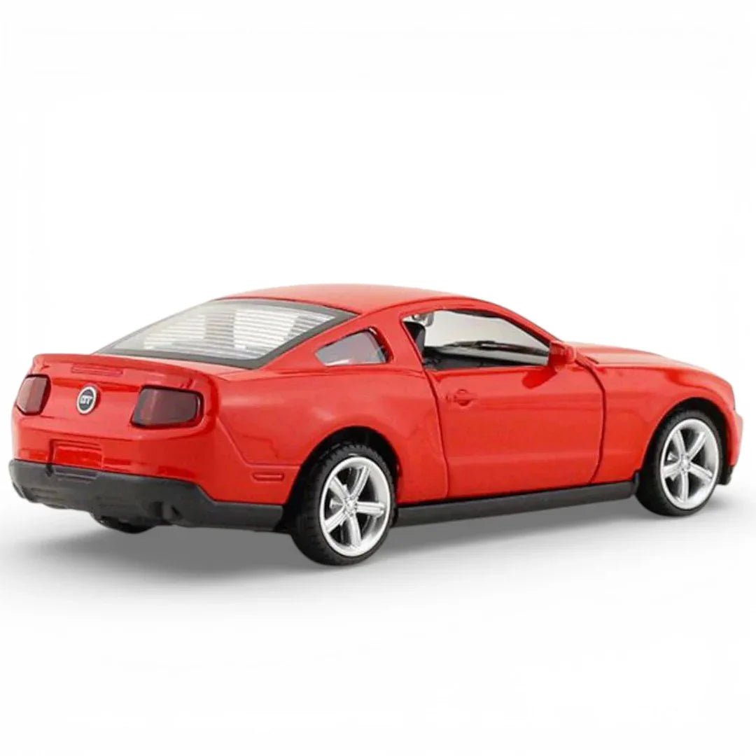 Ford Mustang GT 1:43 Scale Diecast Collectible