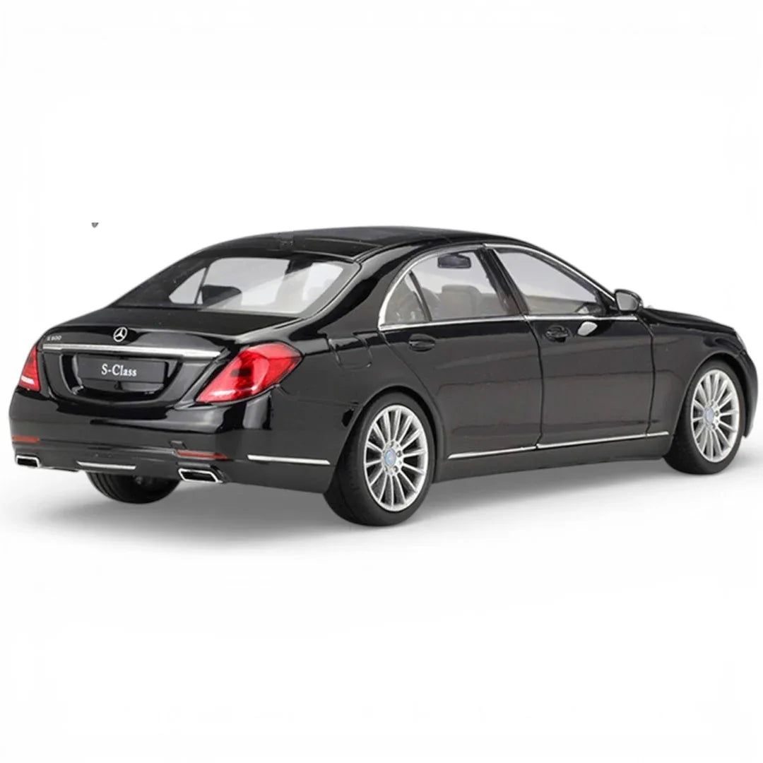 Mercedes-Benz S 600 1:32 Scale Diecast Collectible