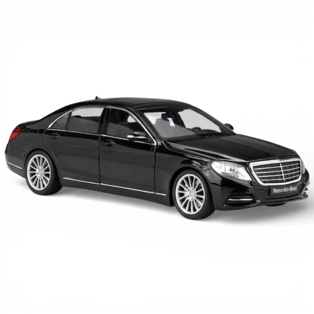 Mercedes-Benz S 600 1:32 Scale Diecast Collectible