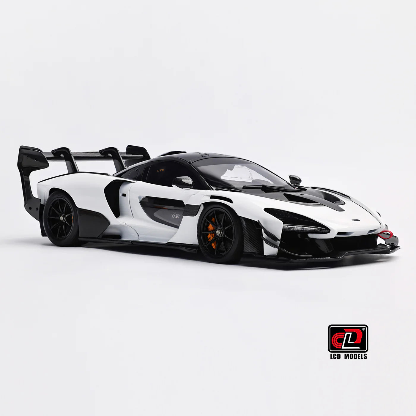 LCD McLaren Senna GTR White 1:18 Scale Diecast Model