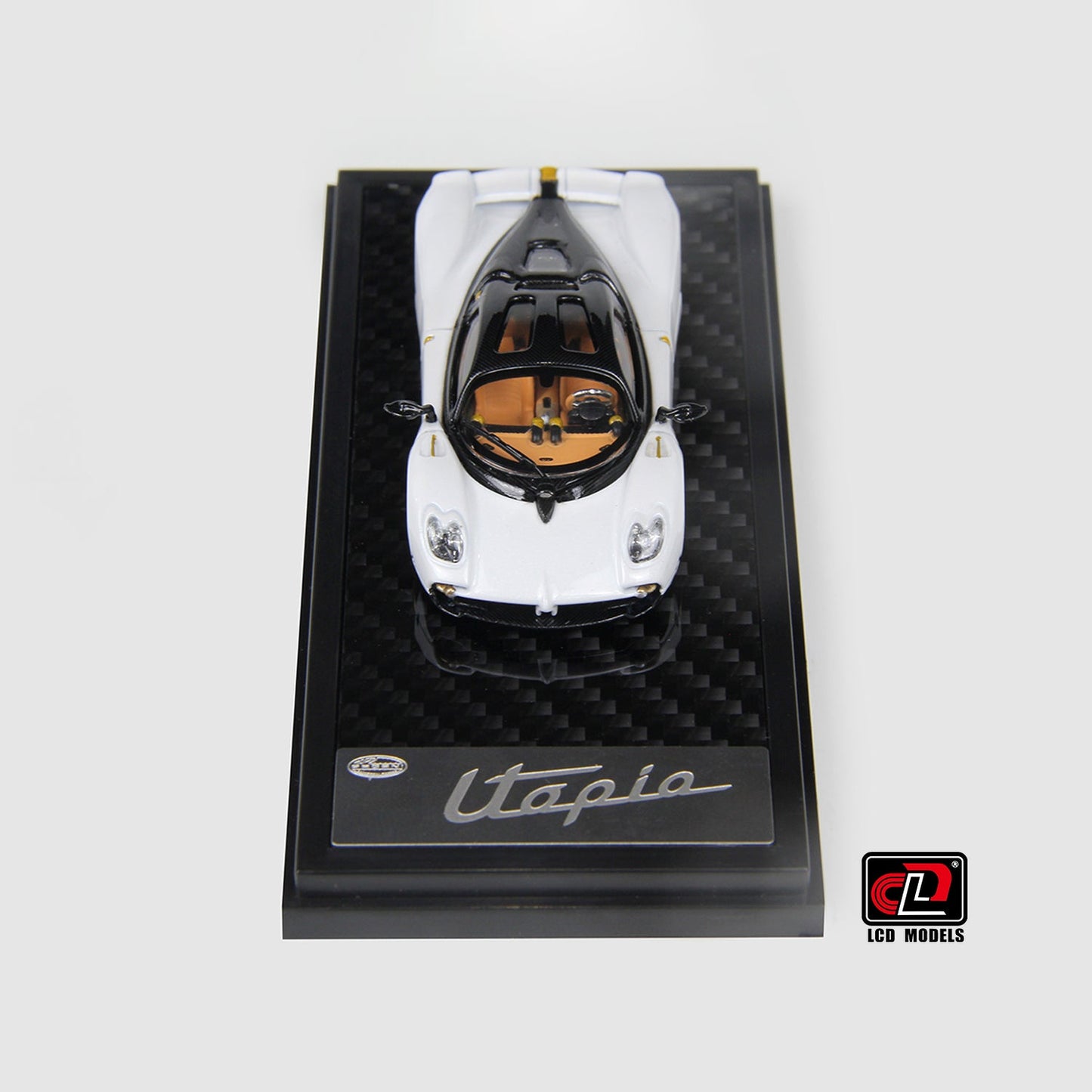 Pagani Utopia Coupe 1:64