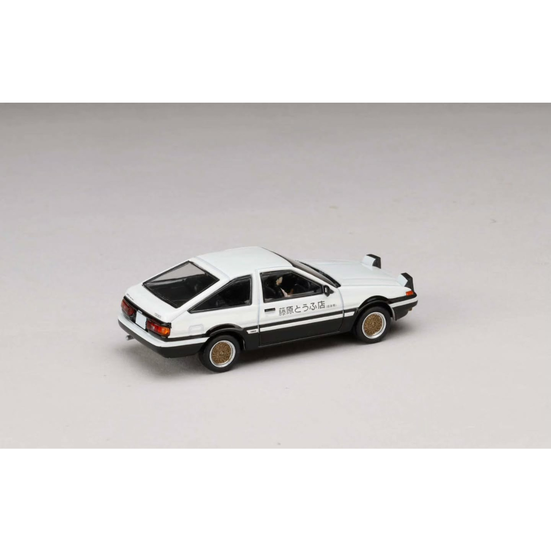Toyota AE86 Initial D Summer Diorama with Figures by Model Model – 1:64 scale, view 2