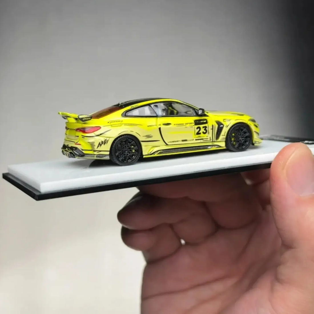 DarwinPRO G82 M4 WBK "Louisiana", 1:64 Scale by PGM – view 2