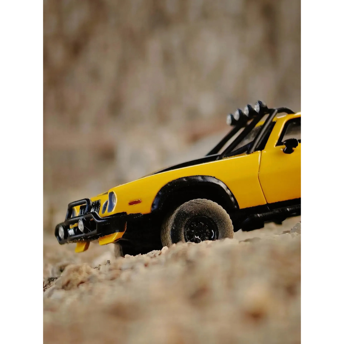 1978 Chevrolet Camaro Yellow with Black stripes (Limited to 1388units), 1:64 Scale by Bliss – view 3