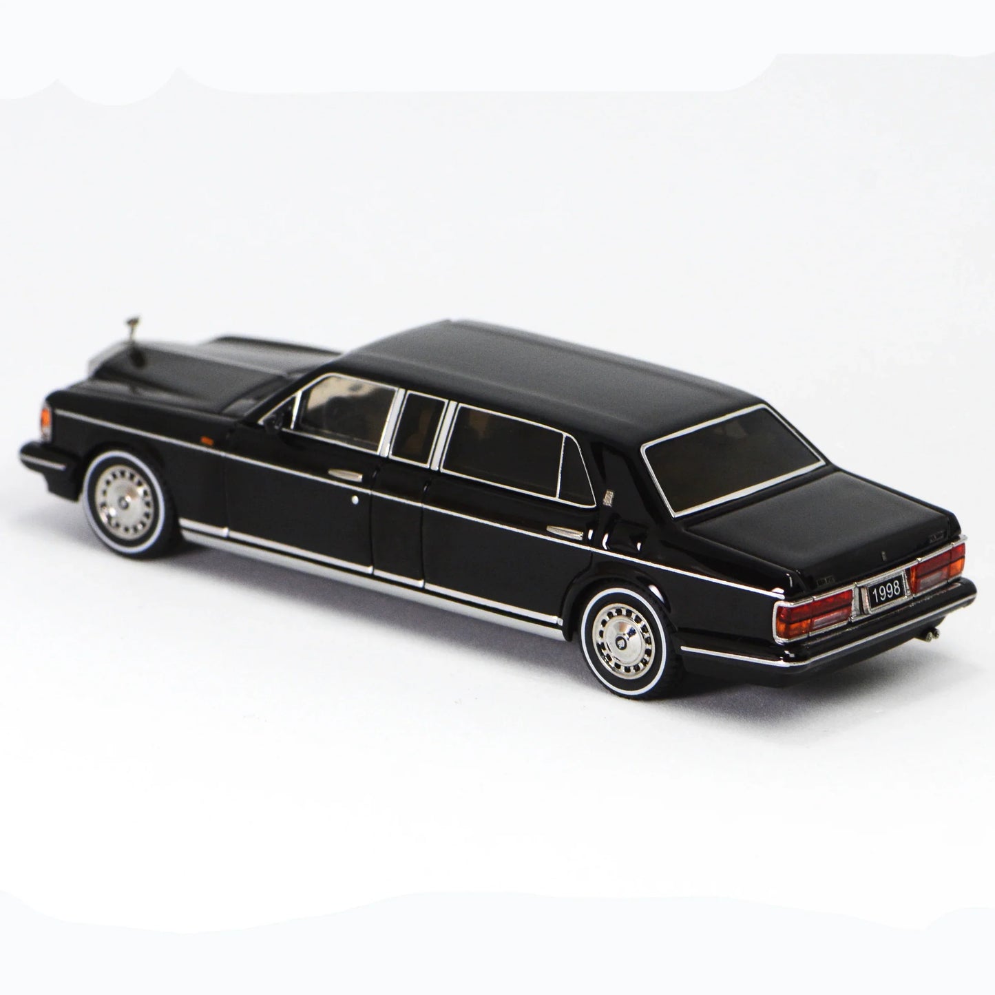 HEC 2026 GFCC Rolls-Royce Silver Spur Park Ward 1998 Black 1:64 Scale Diecast Model