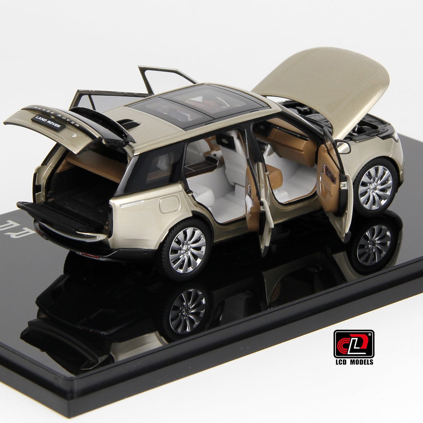 Range Rover SV Serenity LCD Models | 1:43 Scale Diecast | Luxury SUV Collectible