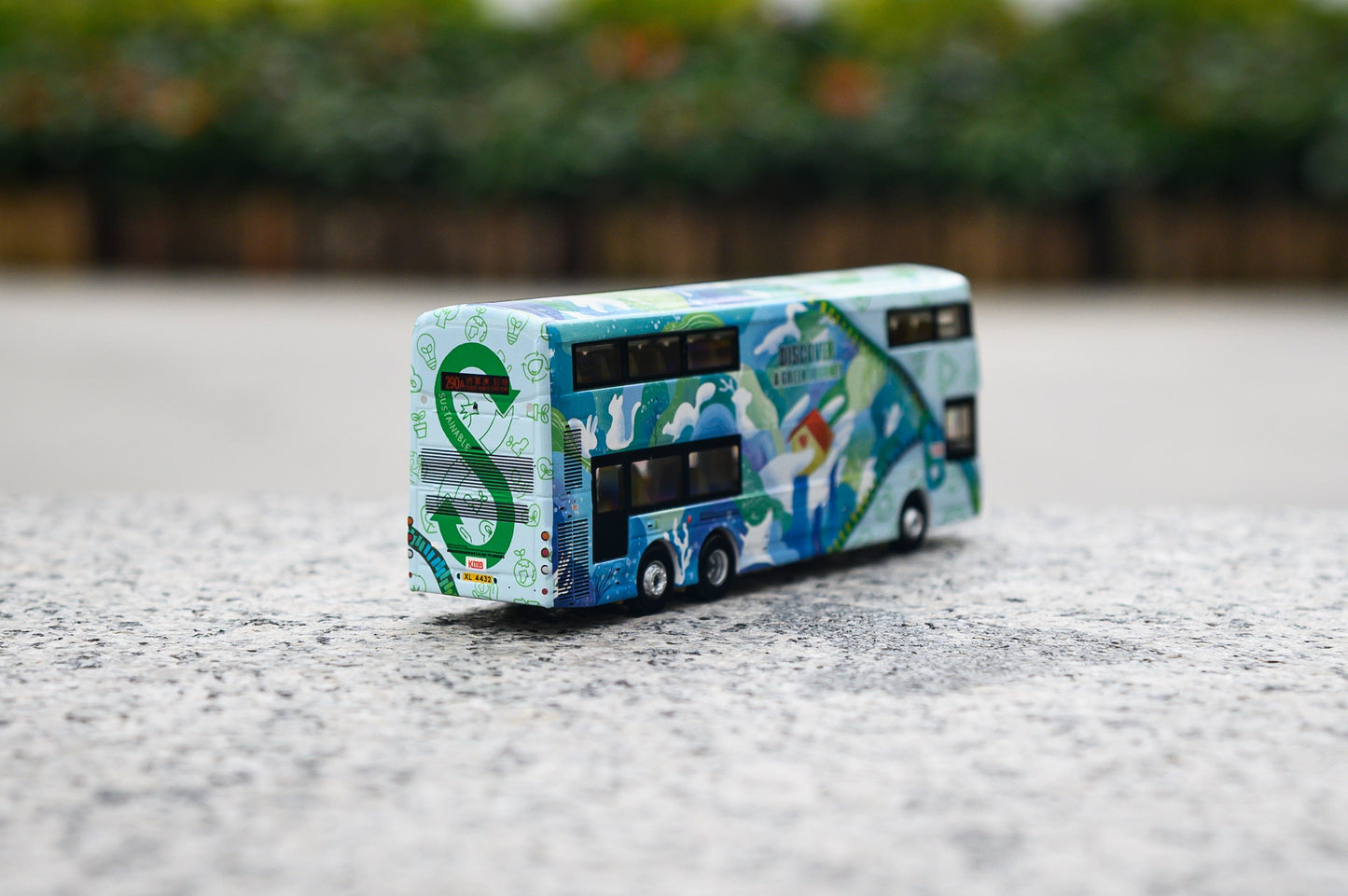 TINY KMB Volvo B8L Wright 12m "Sustainability·Get Set·Go" (290A), 1:110 Scale