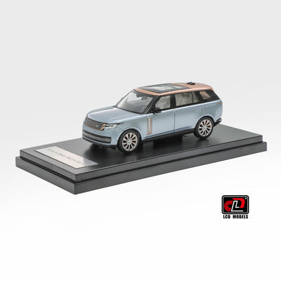Land Rover Range Rover, 1:64 Scale (Ionian Silver)