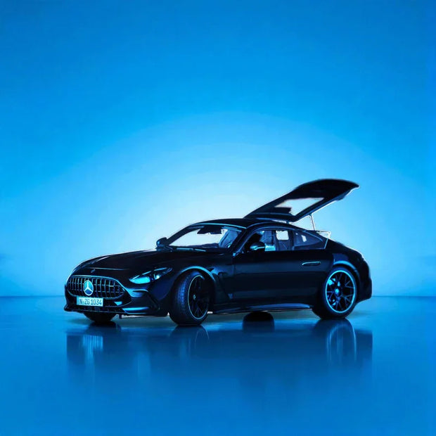Mercedes-AMG GT 63, 1:18 Scale (Obsidian Black)