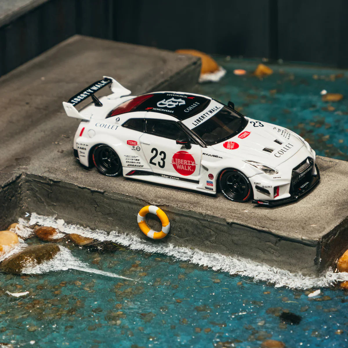 PRE-ORDER | LB-Silhouette Works GT NISSAN 35GT-RR 1:64 Scale (White) by Tarmac Works