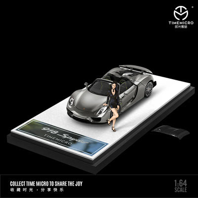 PRE-ORDER | Porsche 918 Spyder Liquid Silver Figure Edition 1:64 Scale by Time Micro