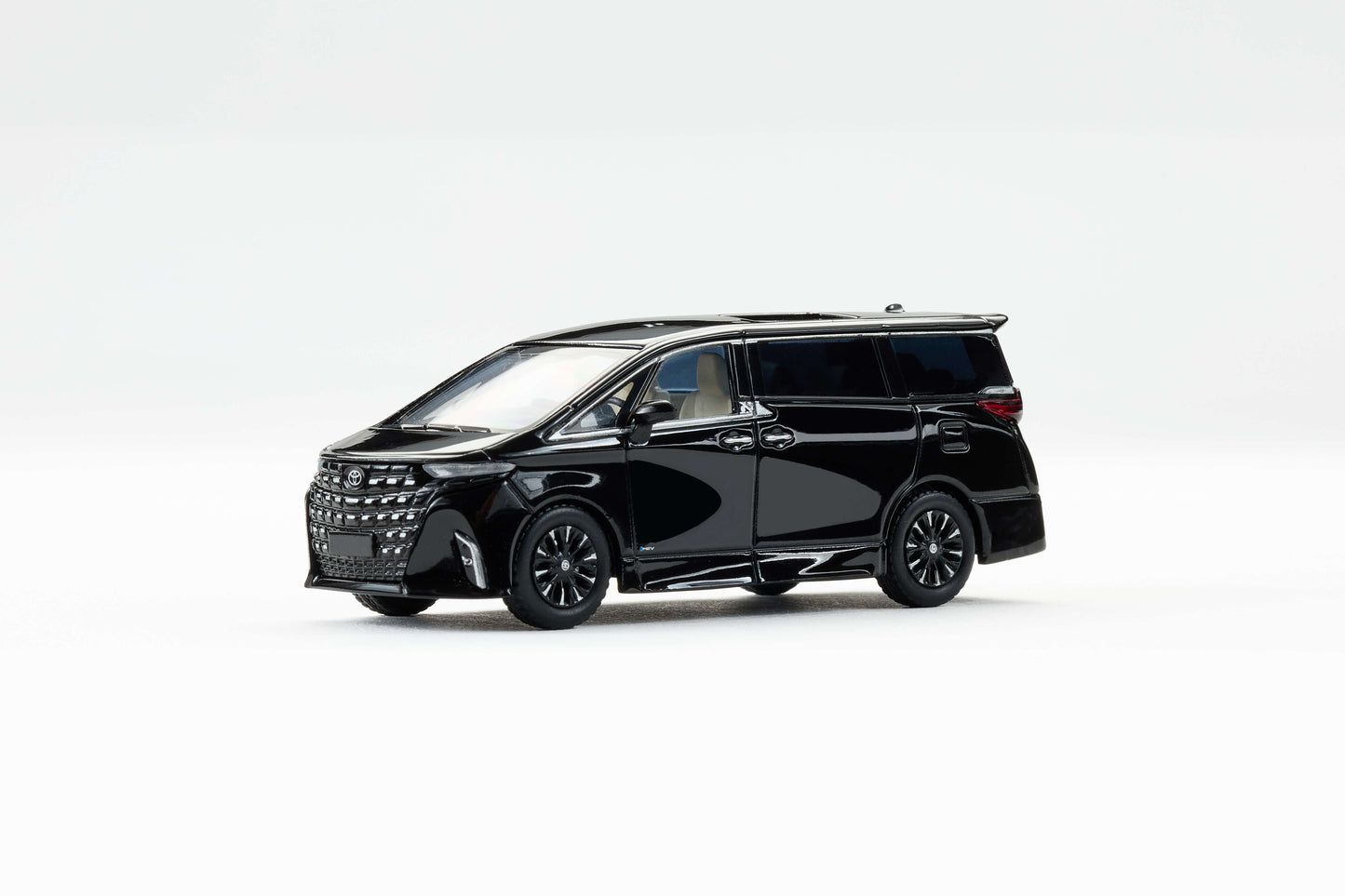 Toyota Alphard 2023 1:64 Scale Diecast Collectible