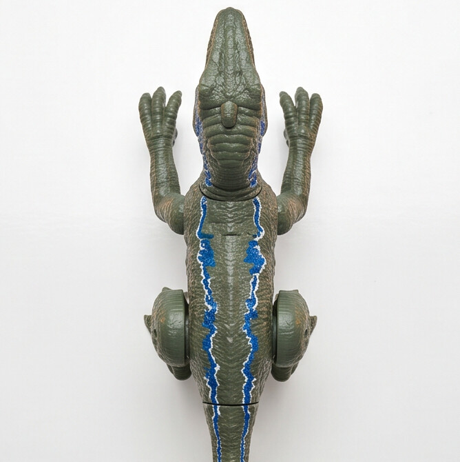 TC01 RC Raptor Dinosaur Toy – Spray & Crawl