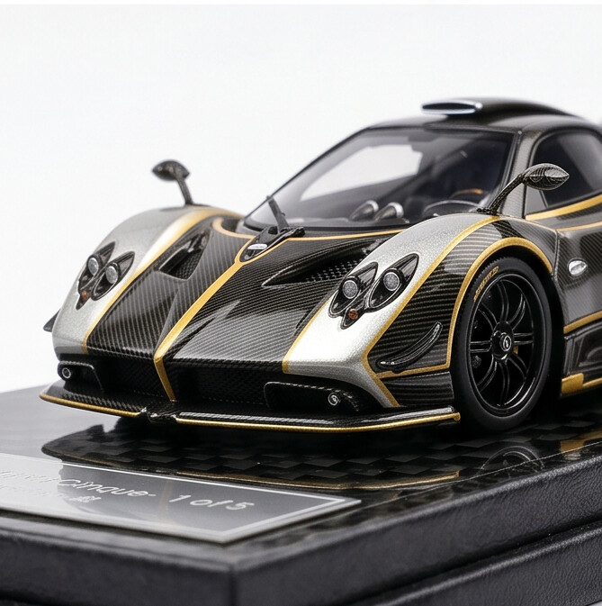 1:64 Pagani HuayraR