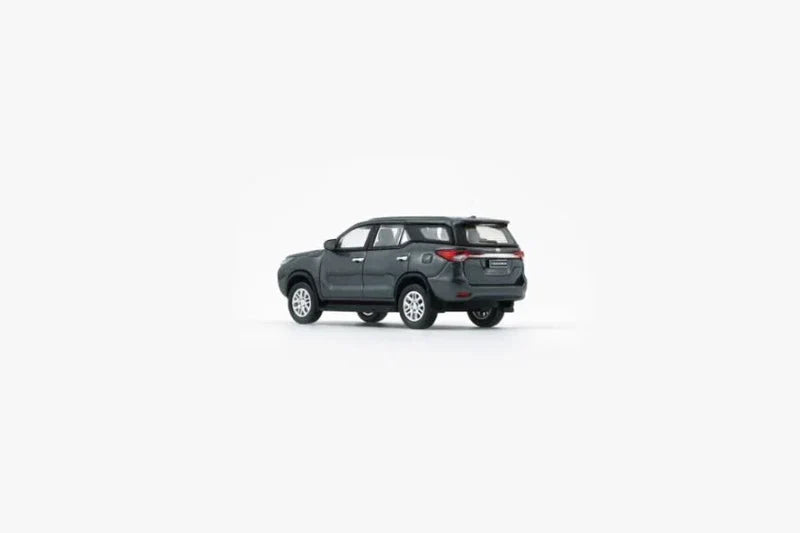 BMC 1:64 Toyota Fortuner 2018 – Silver (RHD)