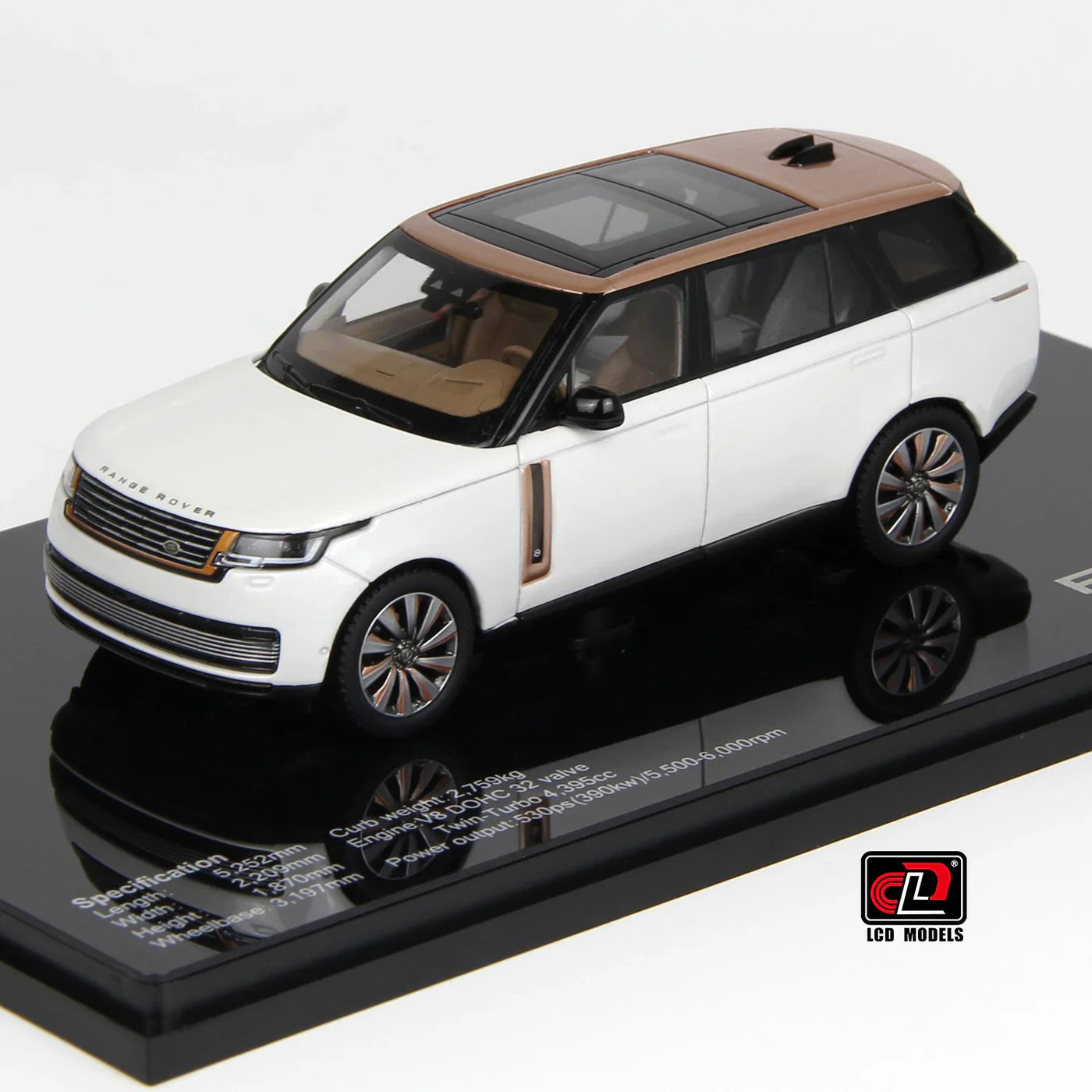 LCD Land Rover Range Rover SV Serenity White 1:43 Scale Diecast Model