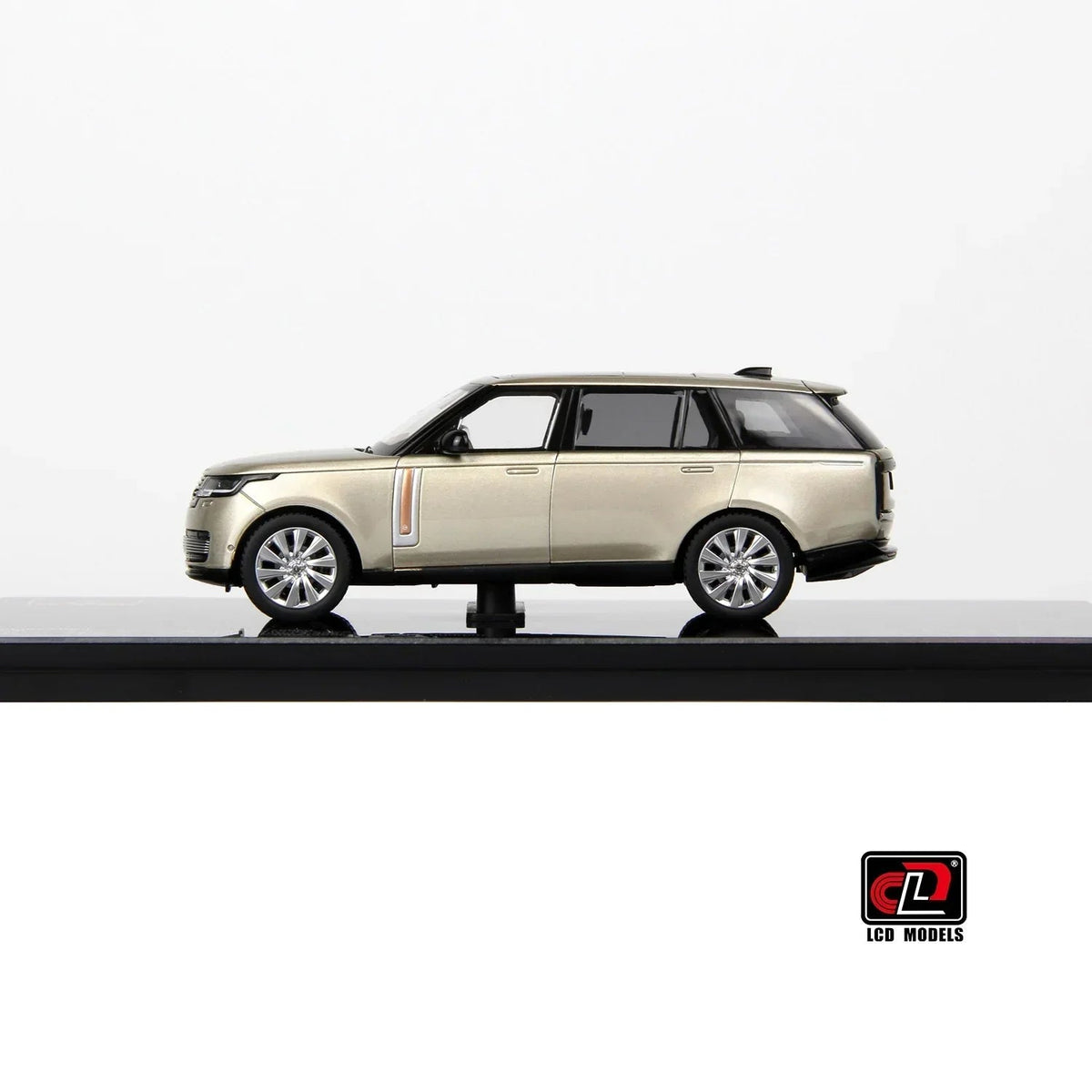Land Rover Range Rover SV SERENITY, 1:43 Scale (Gold) - LCD Models