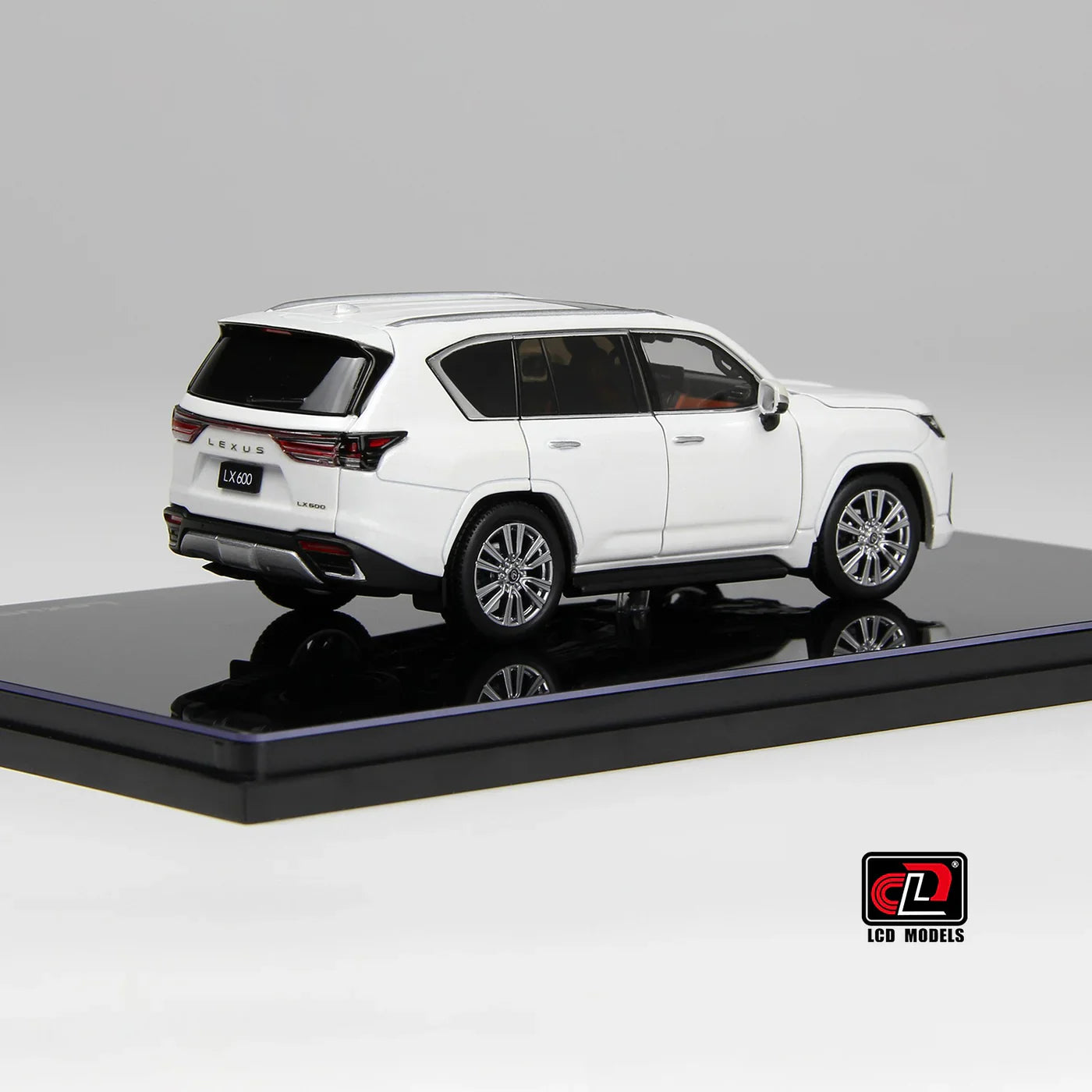 LCD Lexus LX600 White 1:43 Scale Diecast Model