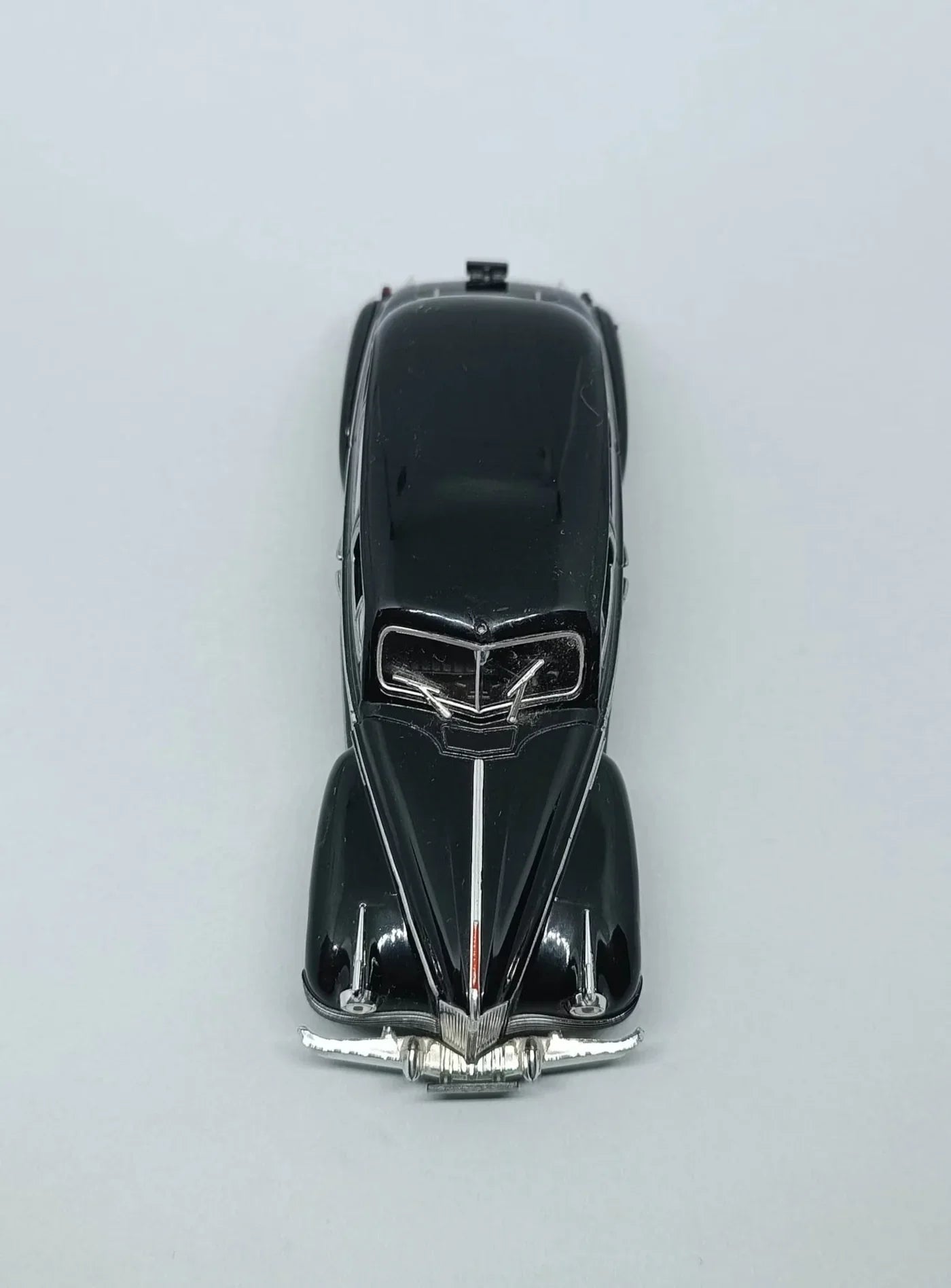 Perka ZIS-110 Ultra Luxury Limousine Black 1:64 Scale Diecast Model