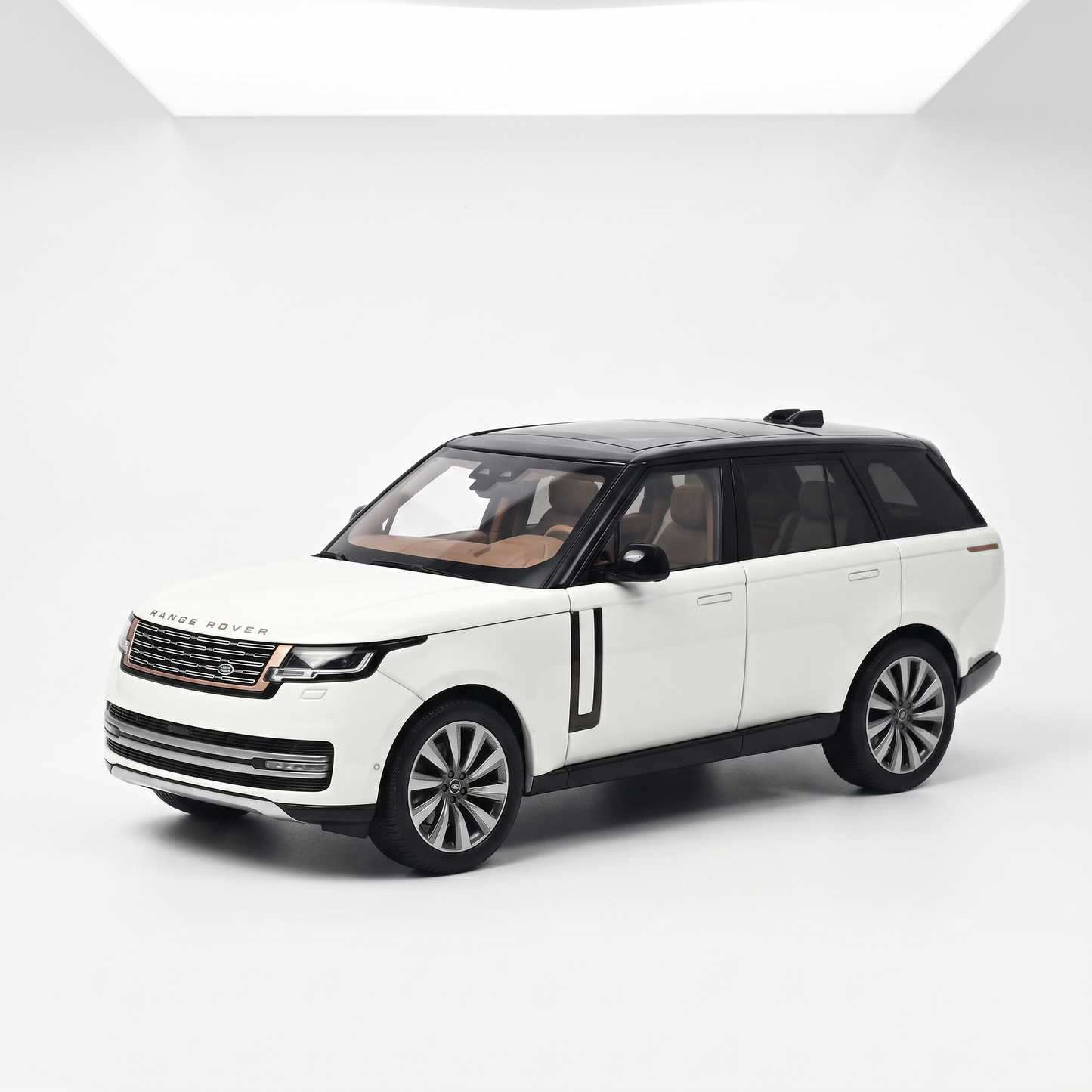 Range Rover SV Serenity LCD Models | 1:43 Scale Diecast | Luxury SUV Collectible